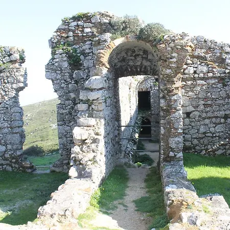 Pro Touristic Montejunto Arieiro (Estremadura)