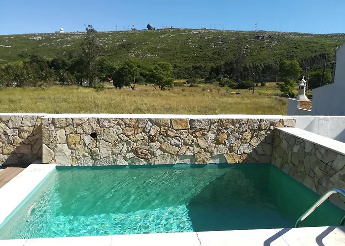 Villa Pro Touristic Montejunto