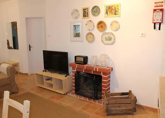 Villa Pro Touristic Montejunto