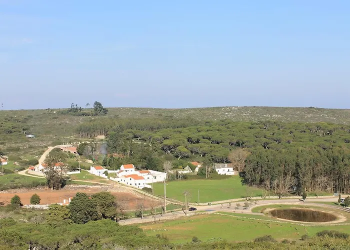 Villa Pro Touristic Montejunto *